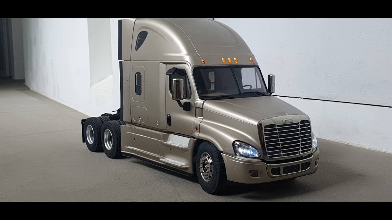 1/14 TAMIYA FREIGHTLINER CASCADIA