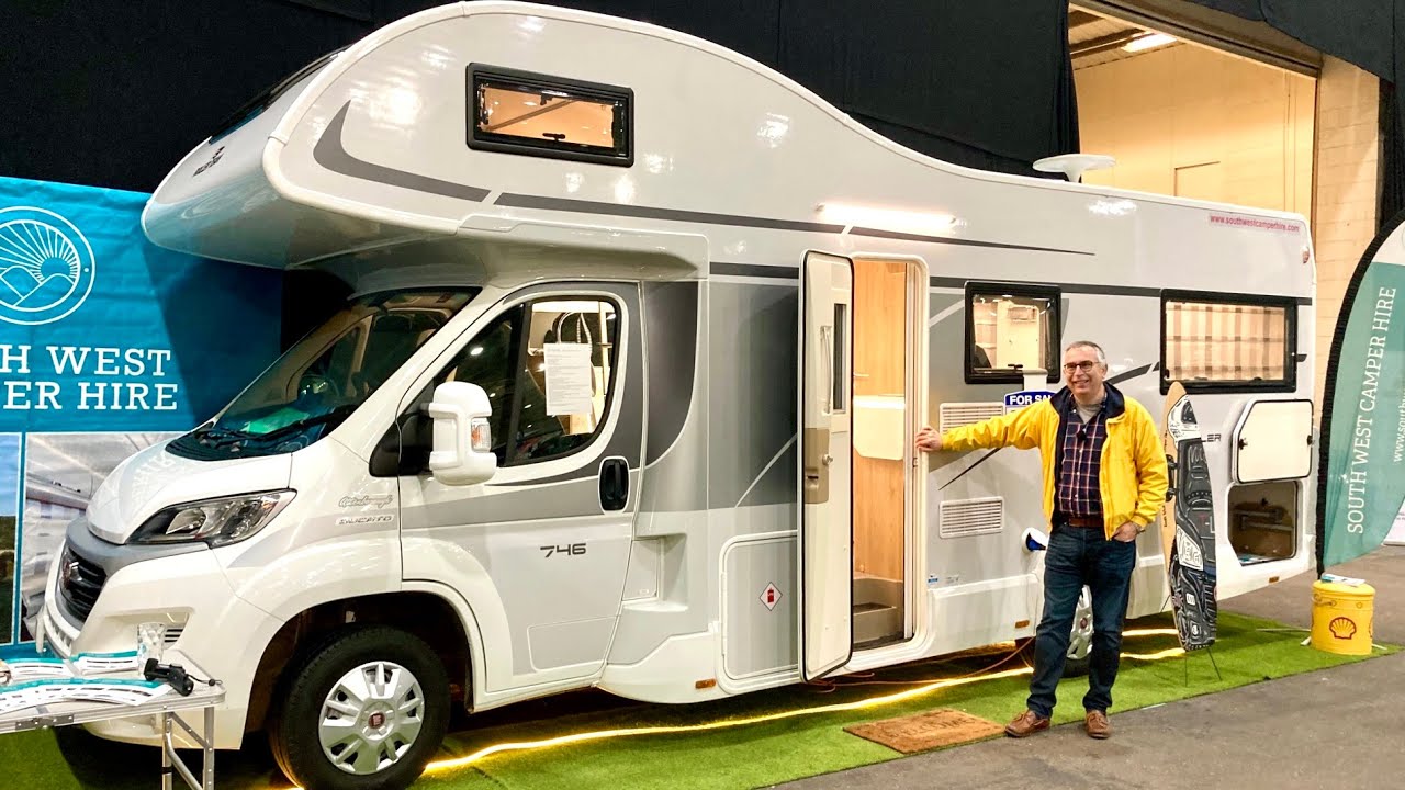 Тур на автодоме за 63 000 фунтов стерлингов: 2021 Roller Team Auto Roller 746
