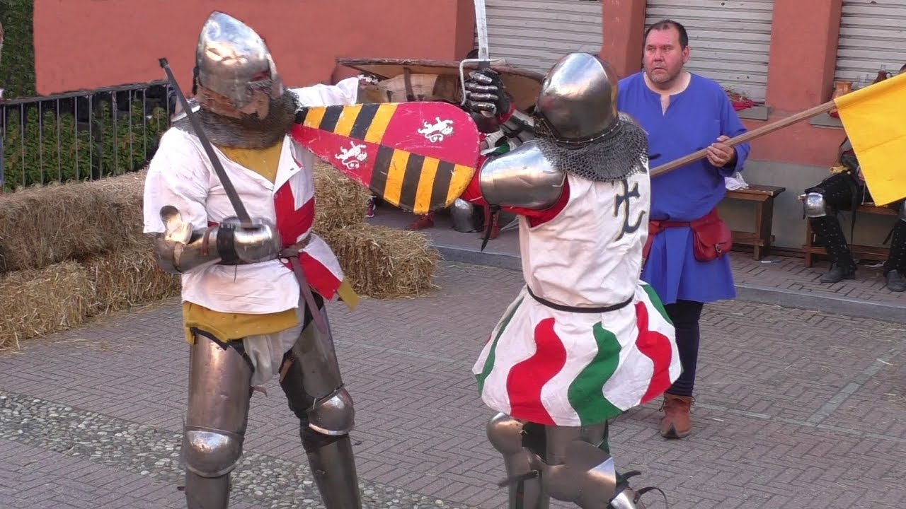 Combattimento Storico in armatura pesante - Ferie Medievali Pavone Canavese 2017