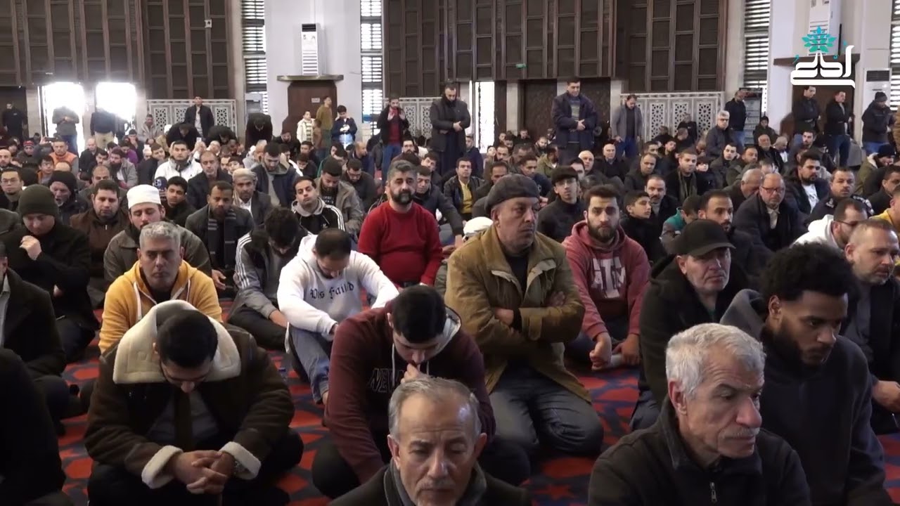 تلاوة عطرة لآياتٍ من الذكر الحكيم يتلوها فضيلة الشيخ معروف الشريف