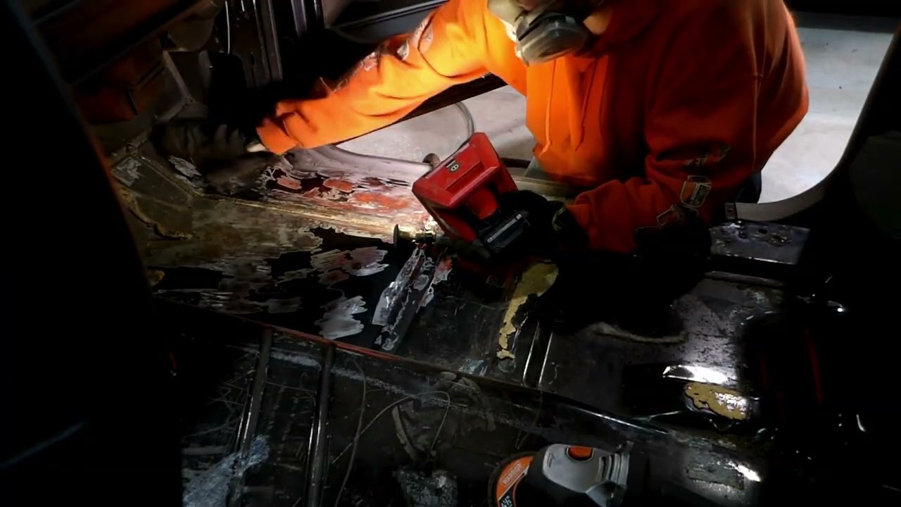 floor fixing on the 1994 obs