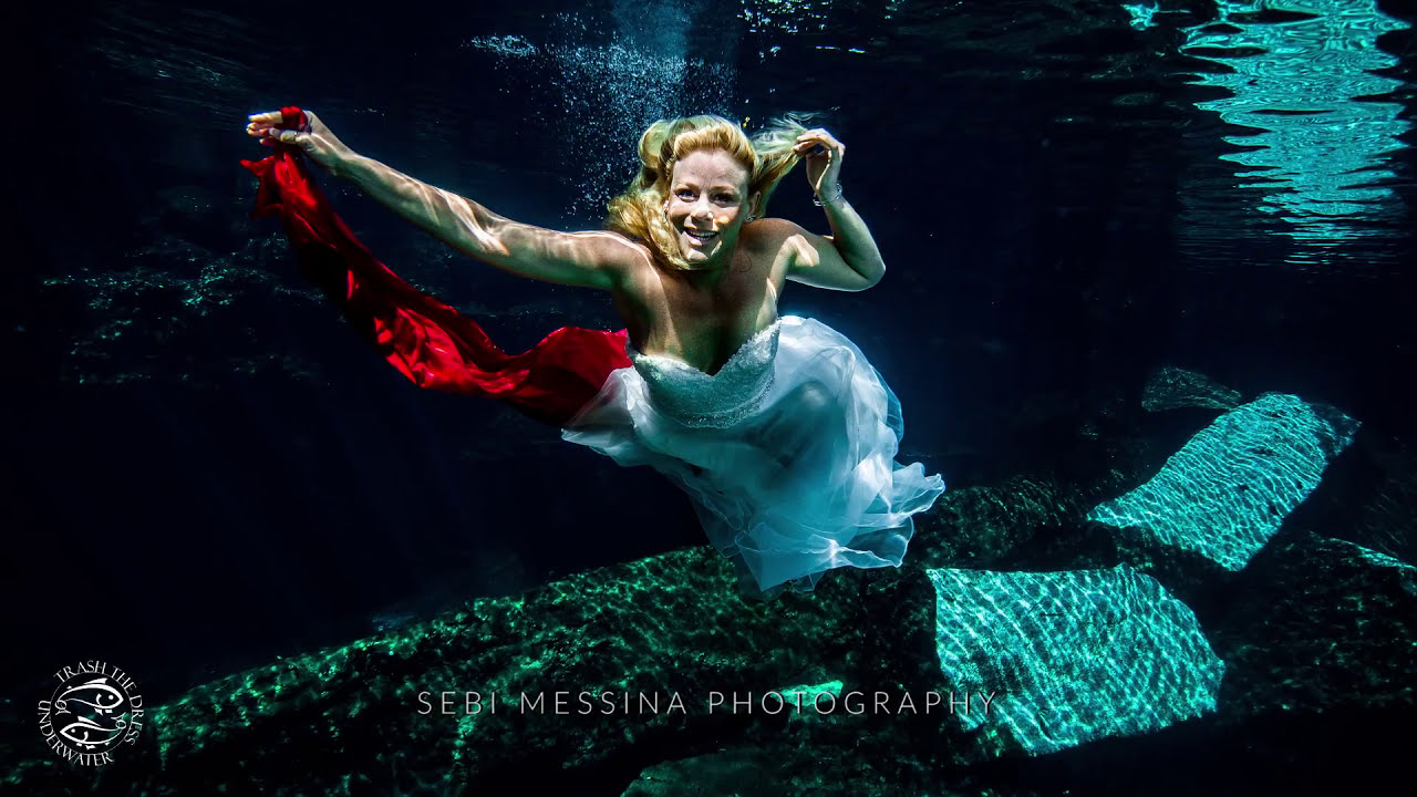 Trash The Dress Underwater - Sebi Messina Photography