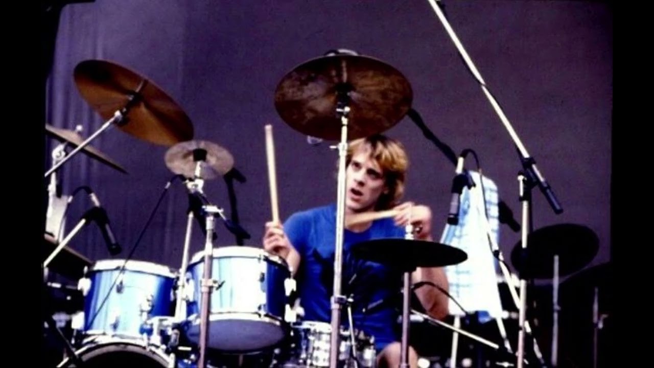 Isolated Drums - "So Lonely" - Stewart Copeland