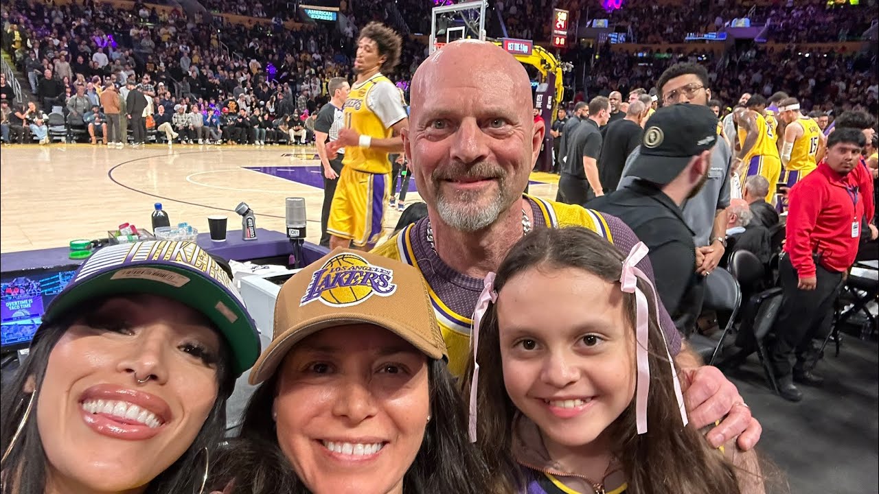 Lakers vs Nicks game and UCLA vs Stanford meet, 4k JD