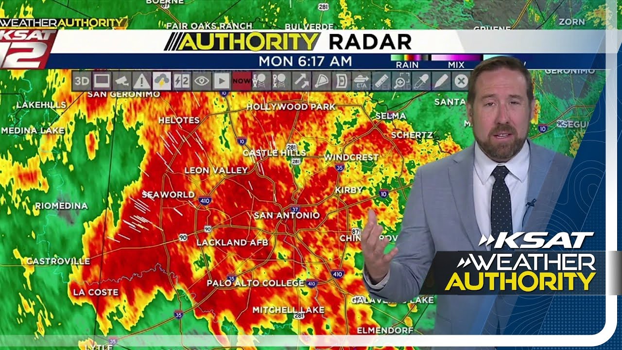Heavy Monday rainfall causes risk for street flooding in San Antonio
