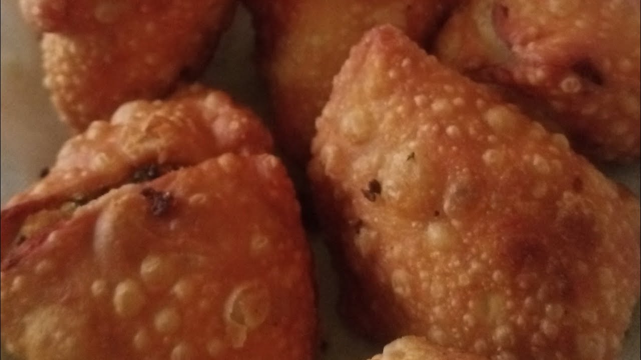 Aaj maine finally samosa bana hi liya 😋🤤