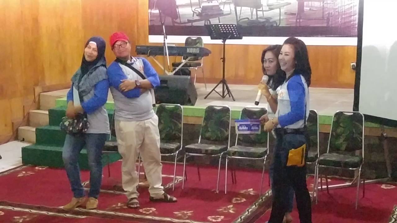 Reuni Akbar SMA 42 Halim - 1986 Ari Junaedi dan Yuli S