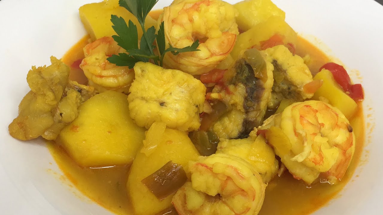 Guiso de patatas con rape/ Papas con rape/Cazuela de pescado con patatas