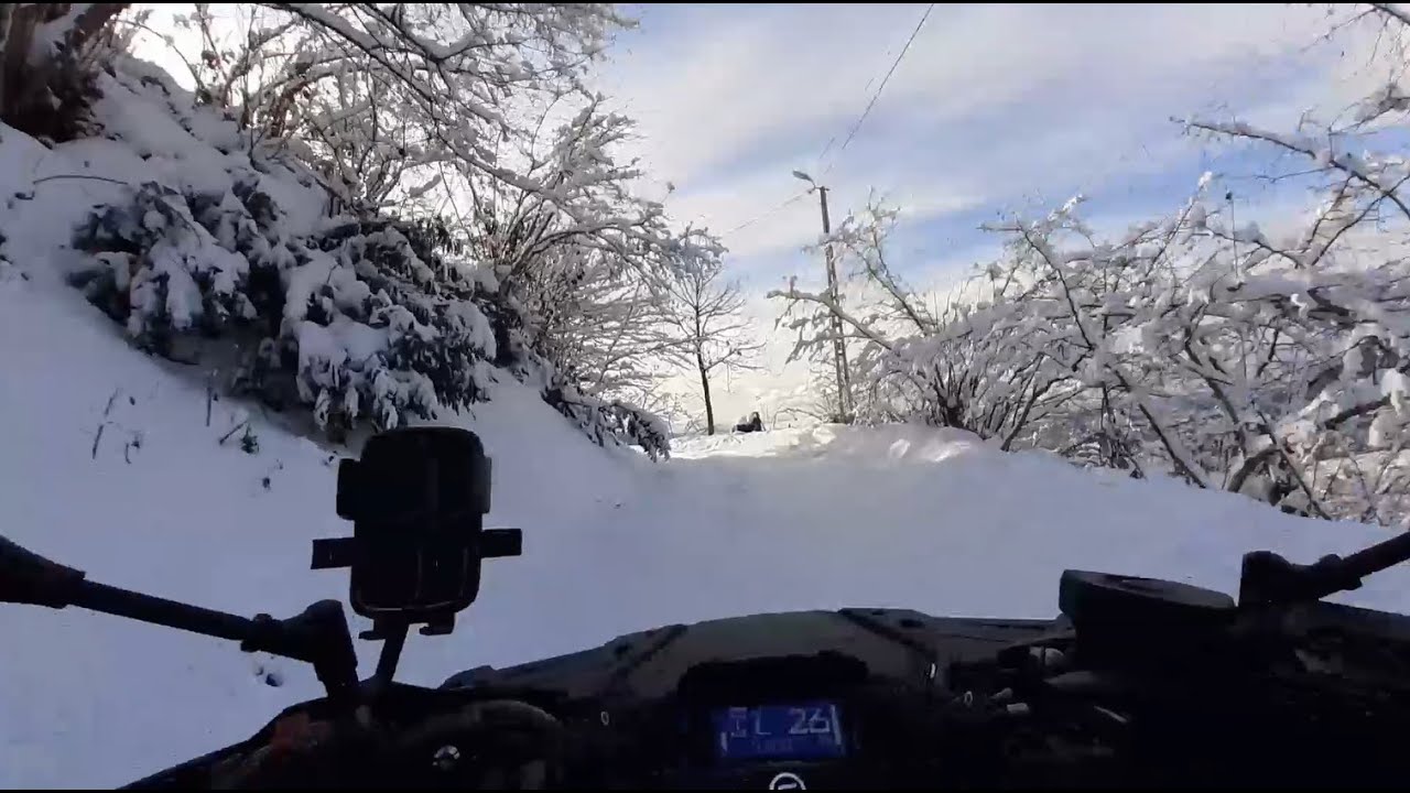 KÖYDE ATV İLE KAR MACERASI