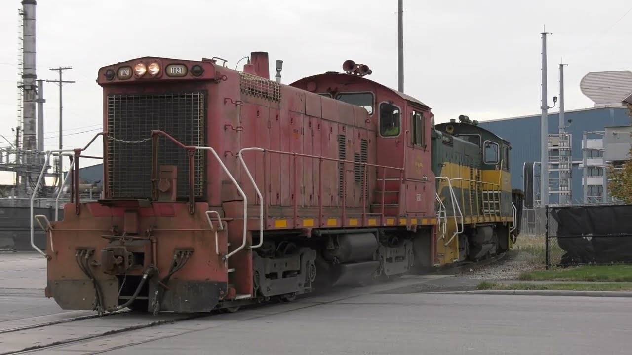 Newburgh and South Shore Railroad switching Charter Steel RS5T horn and cops got called, OMLX 1021