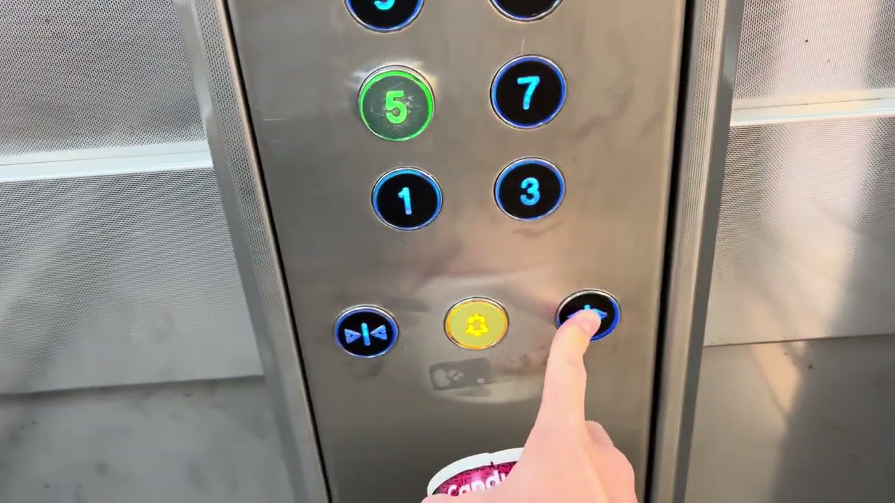 Generic lift at Baytree Car Park in Brentwood with my friend 