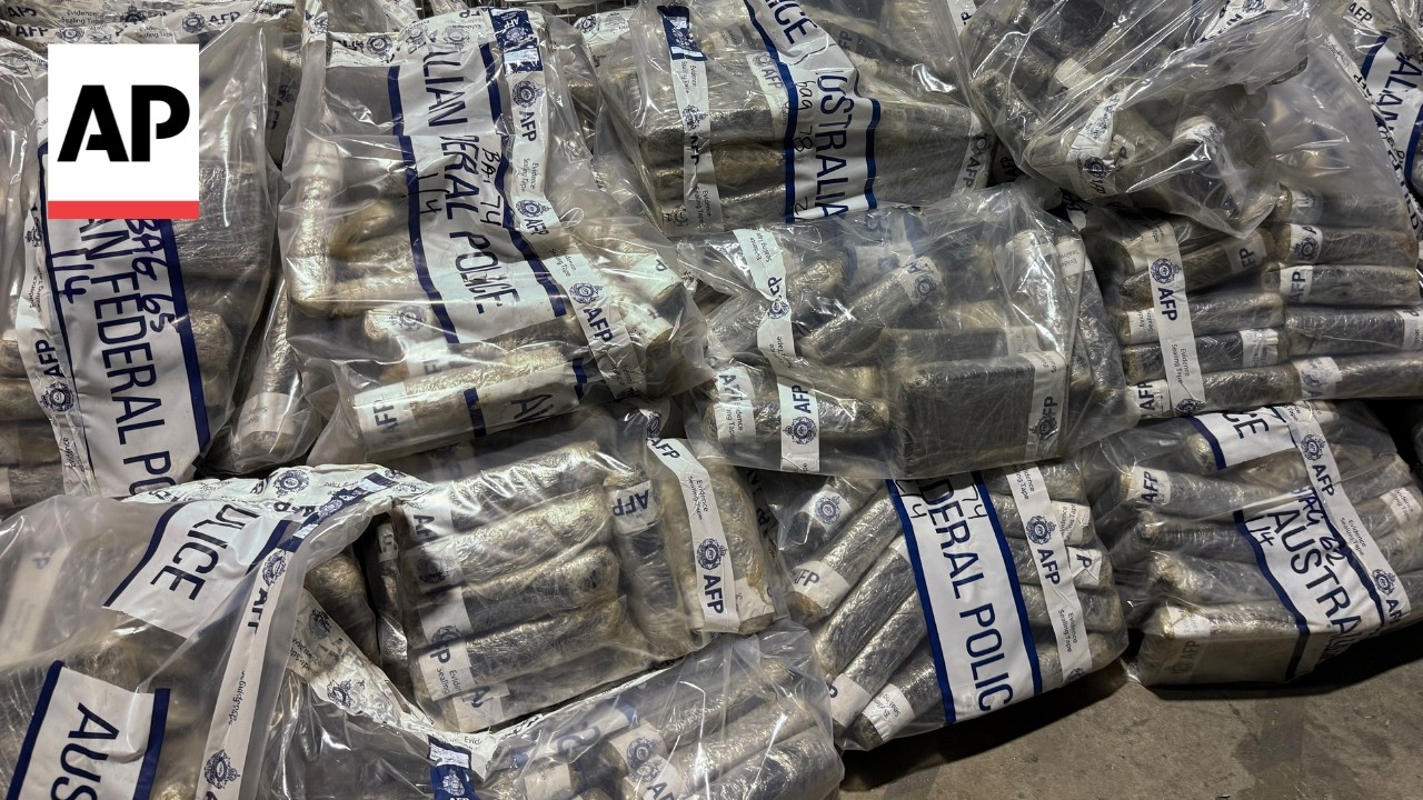 Australia police announce country's biggest-ever cocaine seizure