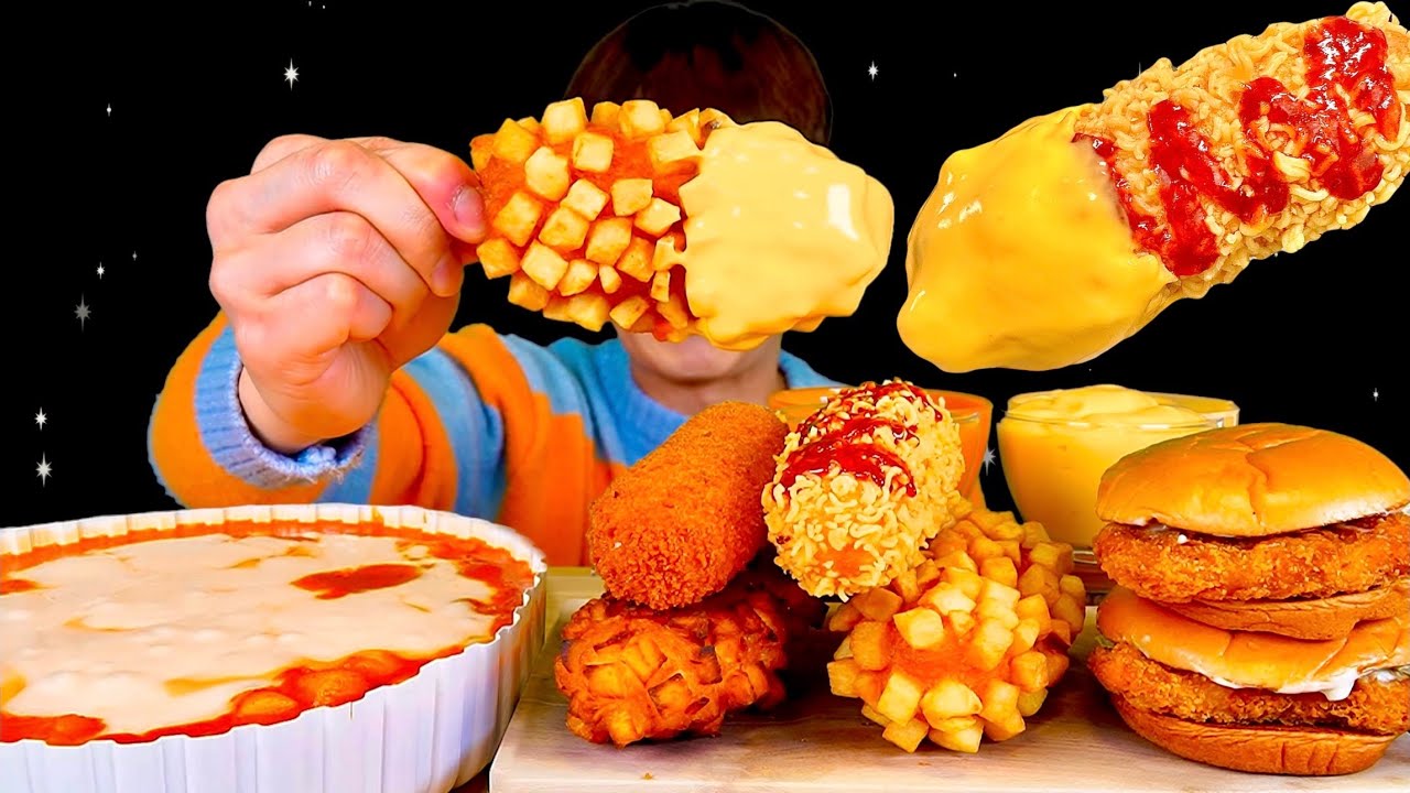 ASMR 치즈에 빠진 명랑핫도그🌭모짜렐라 로제 떡복이 맥치킨버거 치즈소스 찍먹방~! Cheese Sauce With Corn Dog Chicken Burger MuKBang~!!