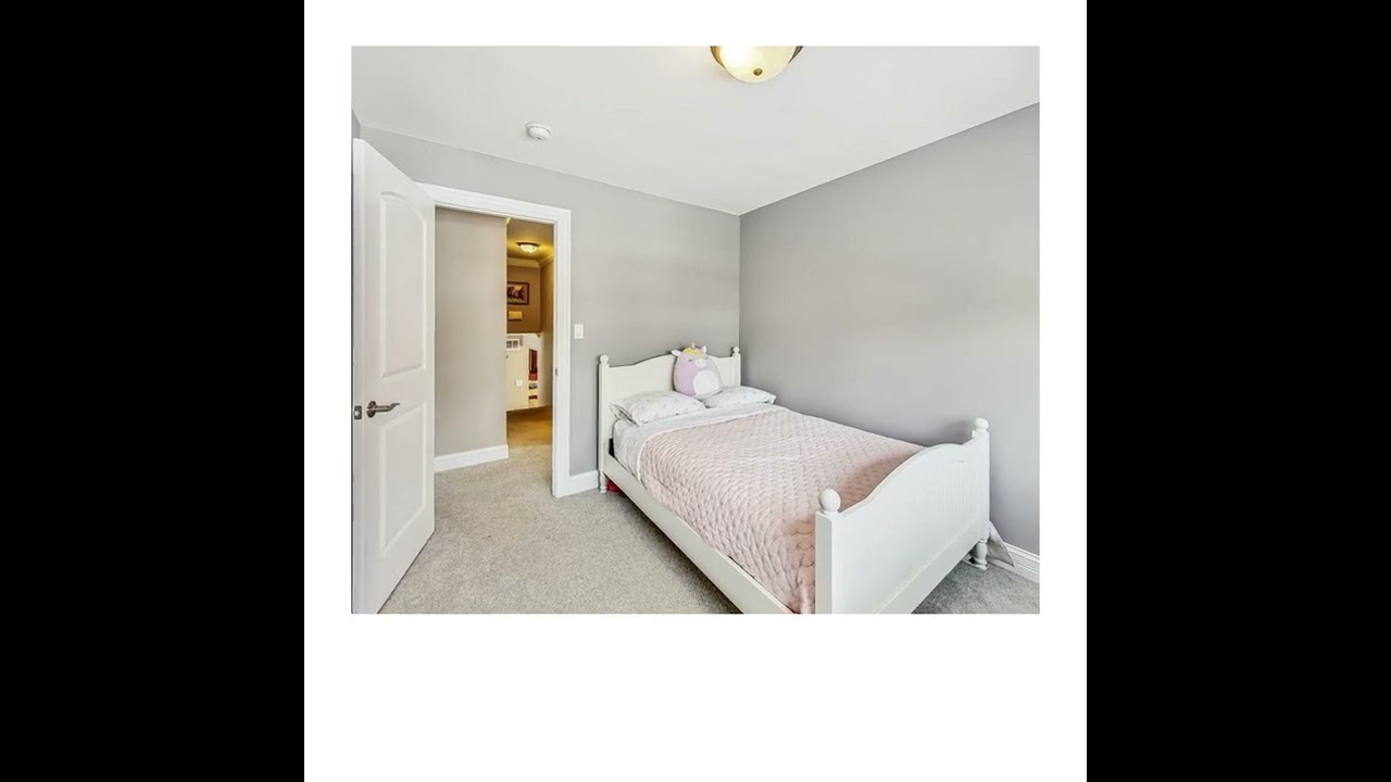 715 West Hackberry Drive, Arlington Heights, IL 60004