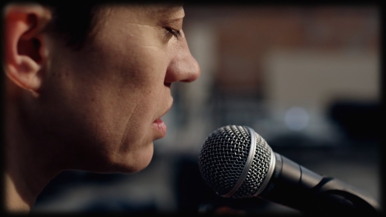 MANSFIELD.TYA - Le dictionnaire Larousse (a 'FD' acoustic session)