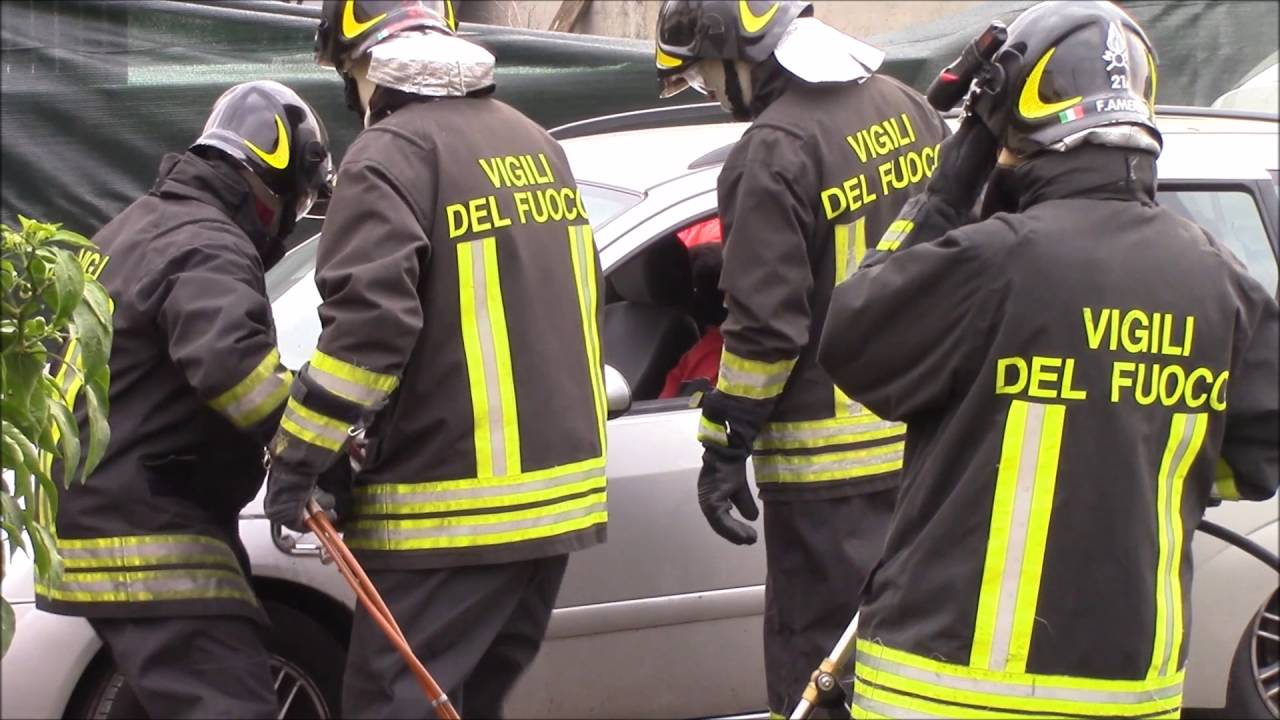 Simulazione Incidente Stradale Vigili del Fuoco Calenzano