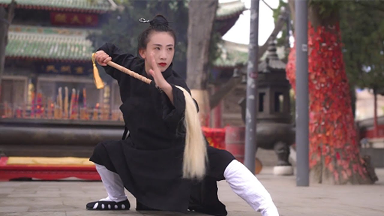 【含亮老师Teacher Hanliang】步兵所持，蓋古之斷馬劍#中国功夫 #武术 #非遗守护人 #功夫 #刀具