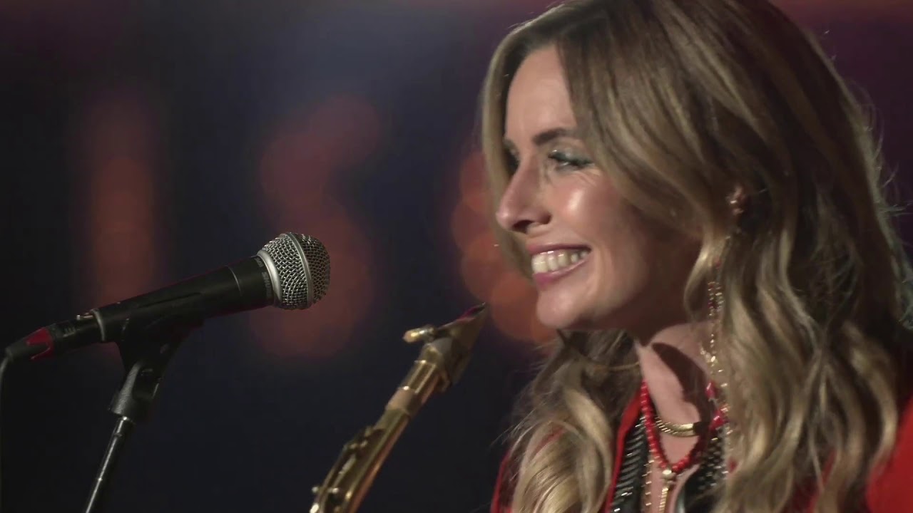 PLAYING HIPHOP, R&B AND ALL WITH CANDY DULFER & RICO GREENE AT PARADISO AMSTERDAM!