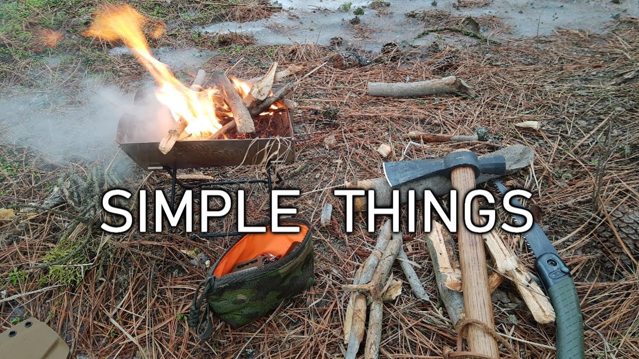 Simple Bushcraft, Winter Dayhike With CRKT Hammer Chogan, UCO Grill, EDC Rucksack,