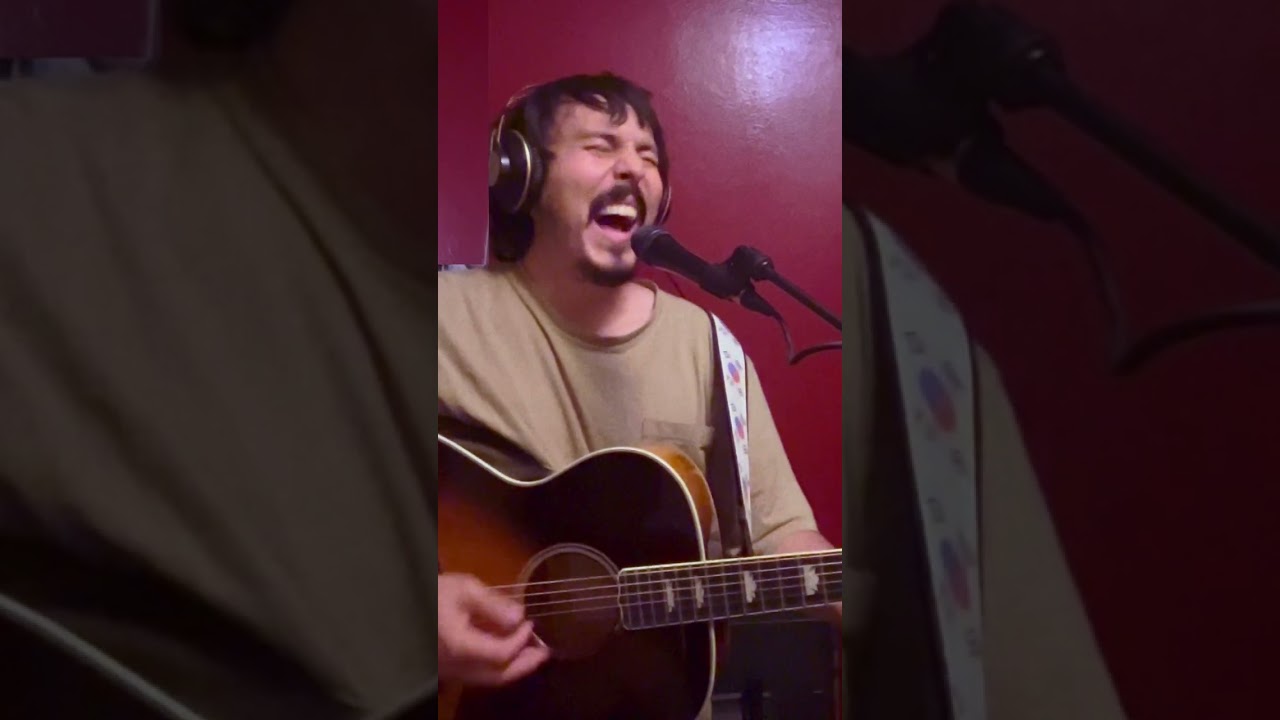 West Won &ndash; Micah Thunder (Live at Home | New Gig Rig Test)