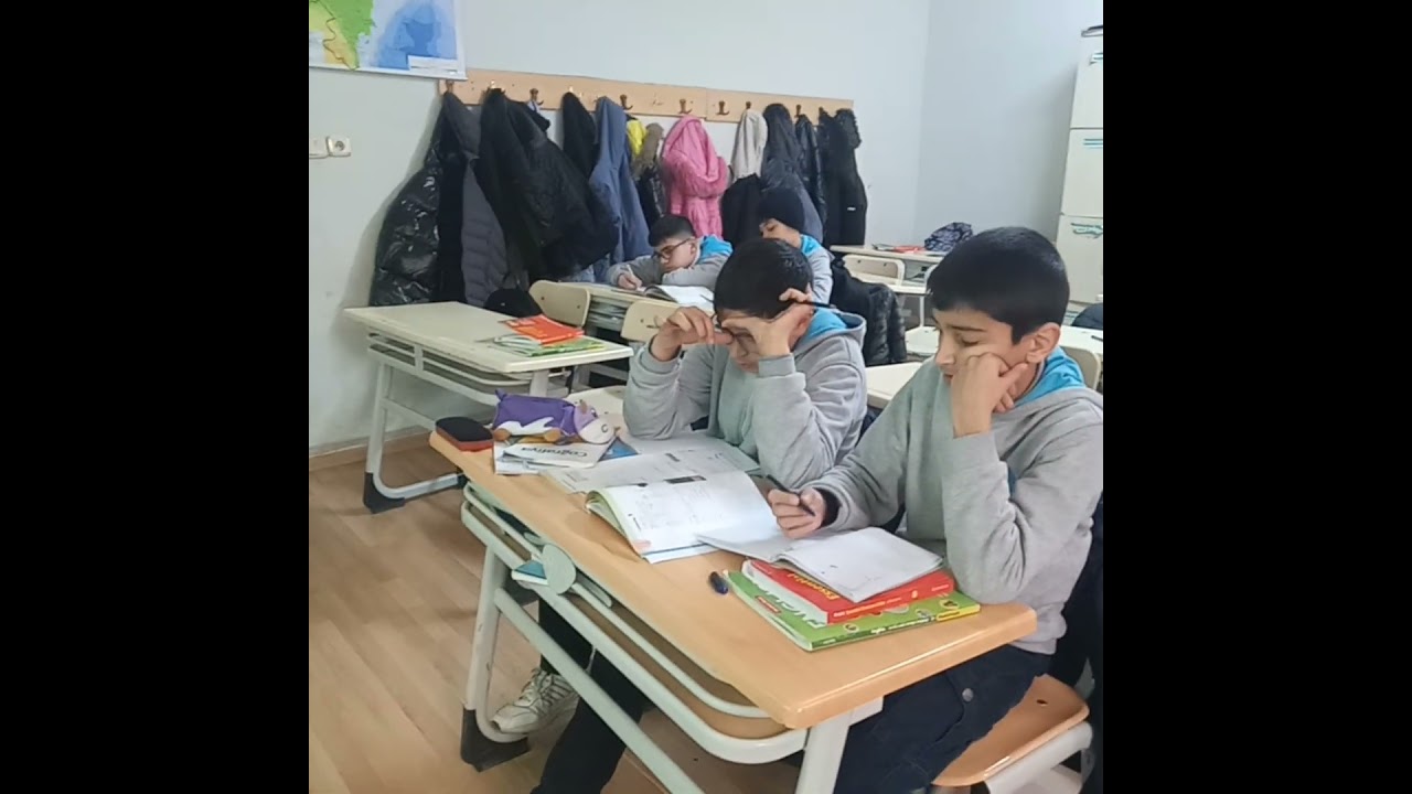 Gence Fizika Riyaziyyat Informatika temayul liseyi 7c  dinleme dersi