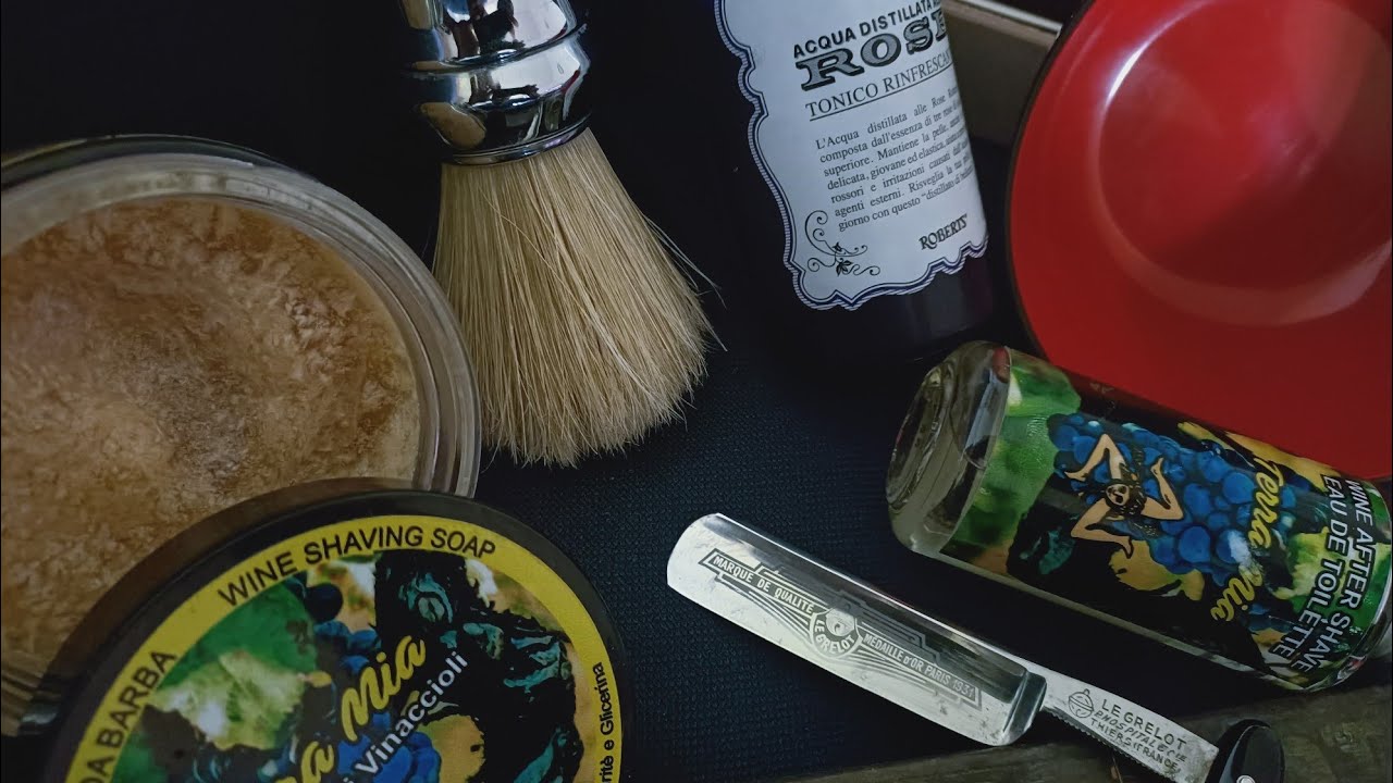 Sbarbata con Rasoio vintage mano libera