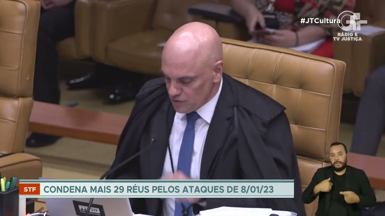 8 DE JANEIRO: STF condena mais 29 r&eacute;us e aplica penas de at&eacute; 17 anos