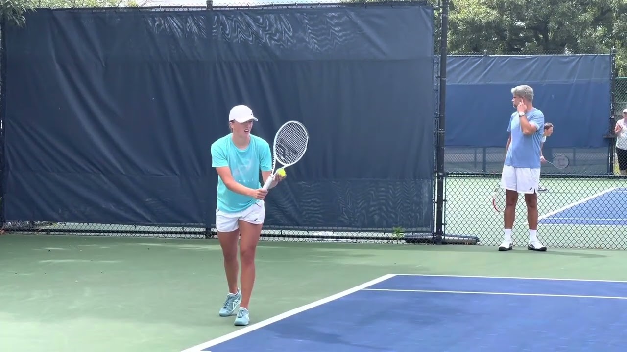 Iga Swiatek Practice Session
