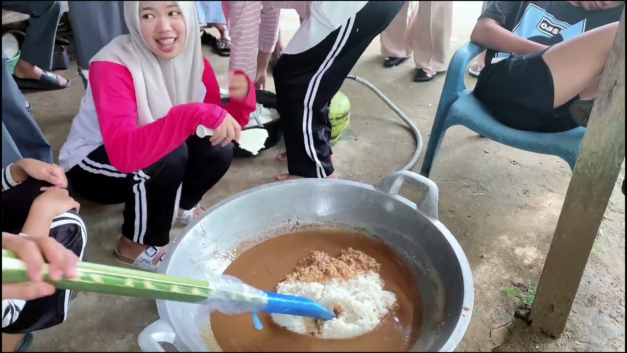 XII G - Korikuler P8 - Kue Bajik