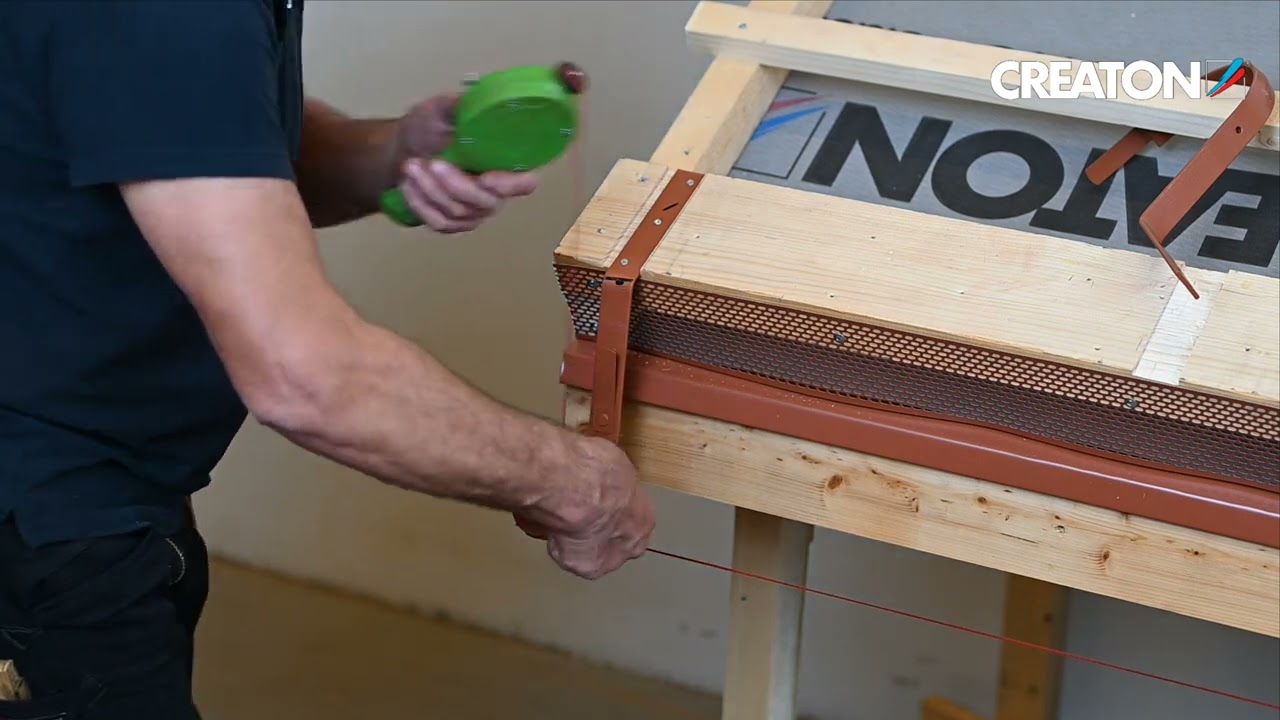 Sistemul de Jgheaburi și Burlane Semicirculare CREATON: Ghid de Montare - Partea a doua