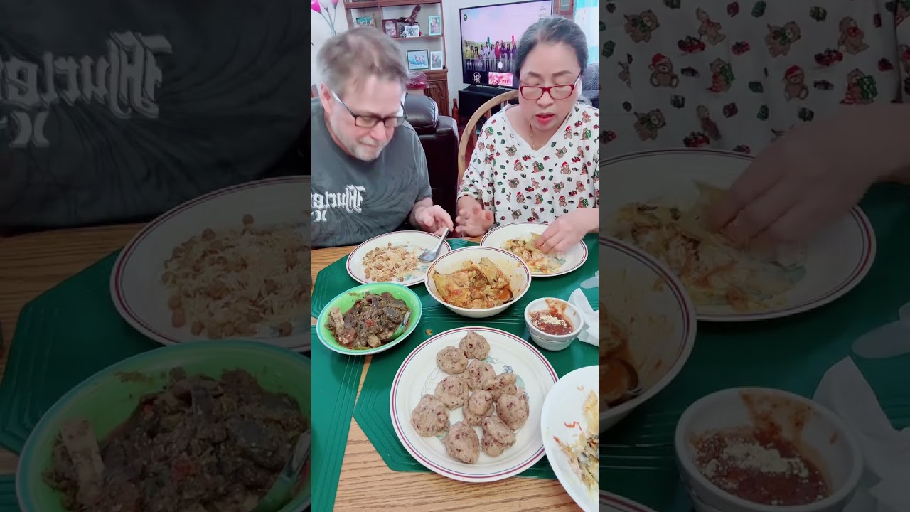 ဆယ်မွန်ခေါင်းဟင်းနဲ့ စားမယ်  #flowers #food #homemadefood #highlights #eating 