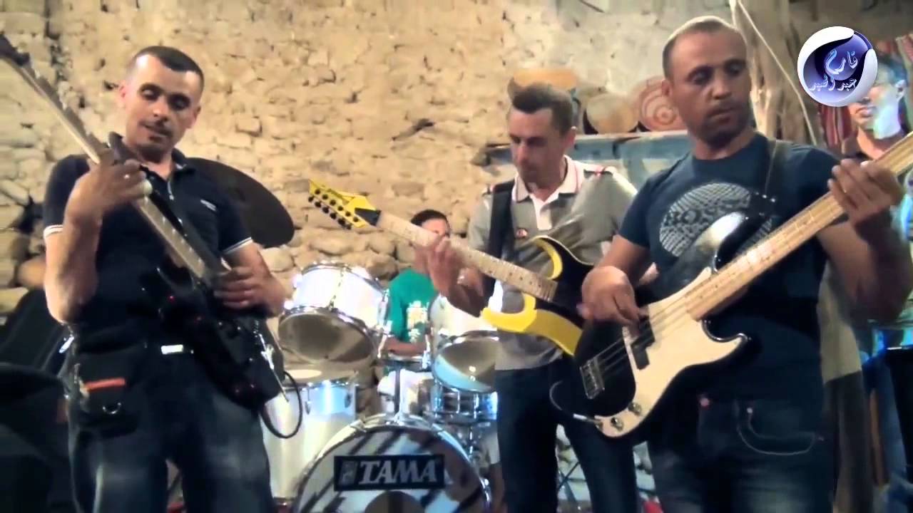 Aristes chaouis :  berkam imettawen ( chanson originale de de naouari nezzar)