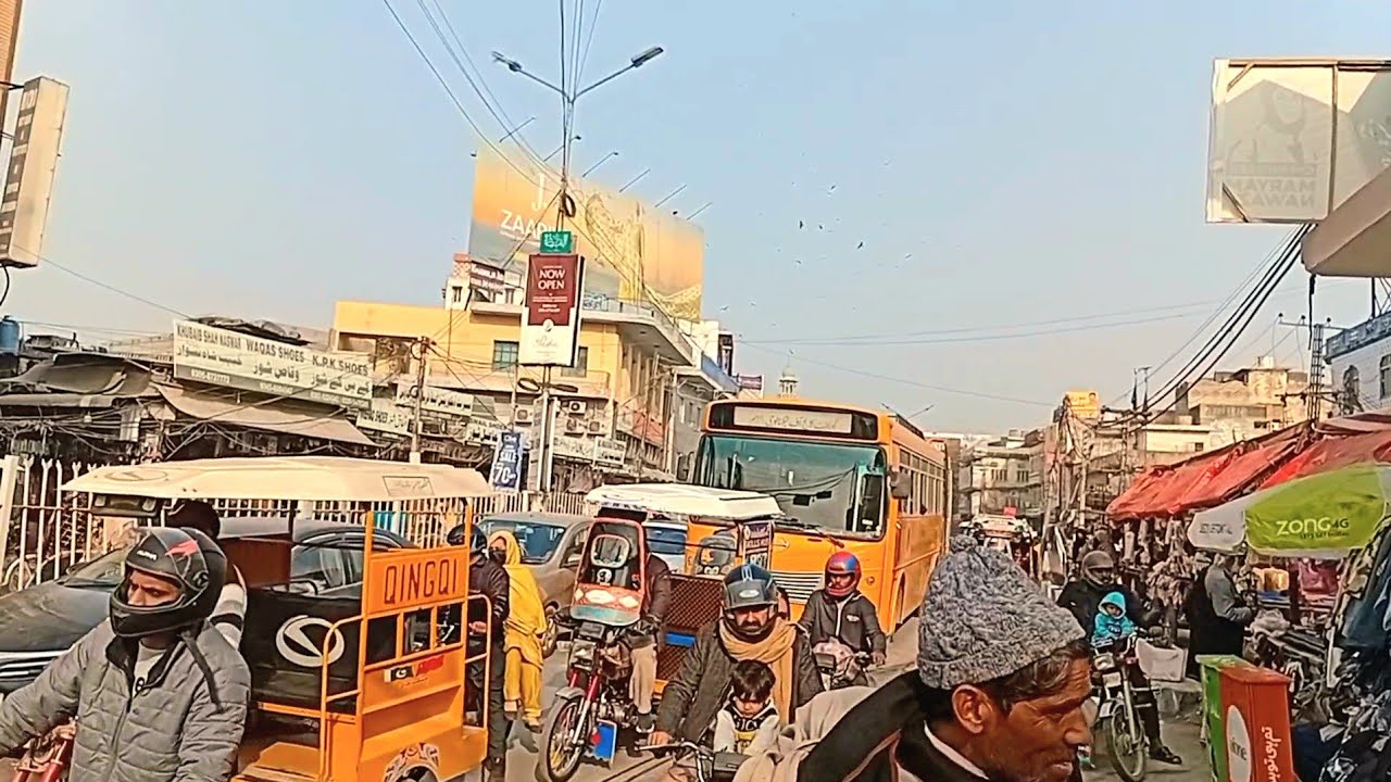 Inside Jhelum’s Busy Streets 🇵🇰 | Walking Tour of Jhelum City | Full HD