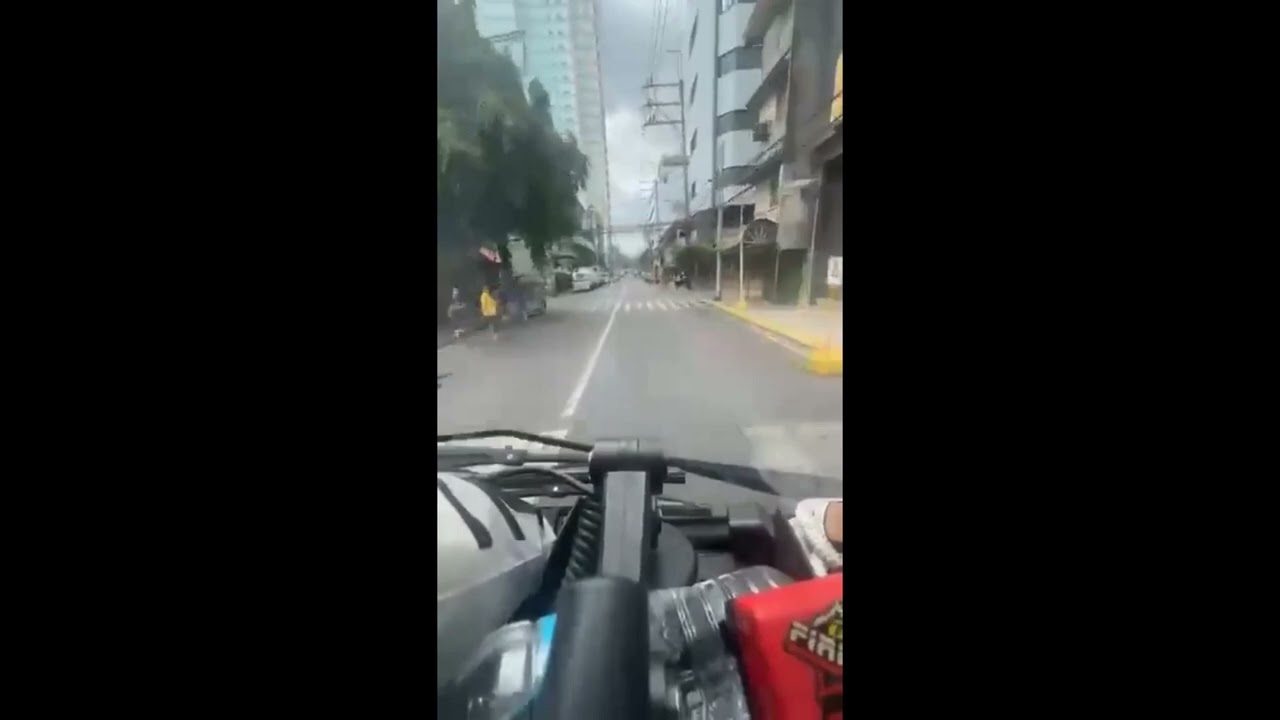 pumper 298 responding@elec.fire,loc.clavel cor sevilla st binundo manila