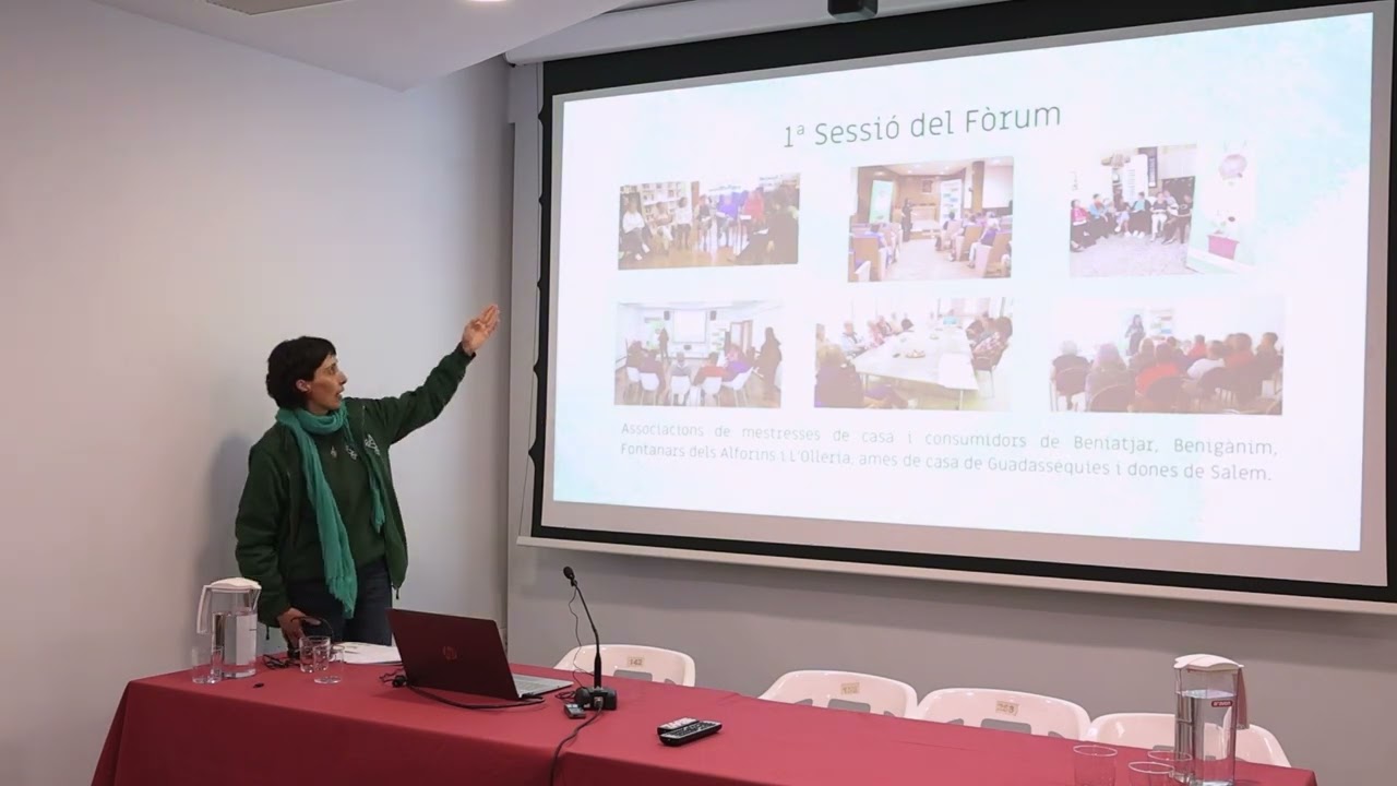 009 Iris Cases Montesinos   La Vall d'Albaida