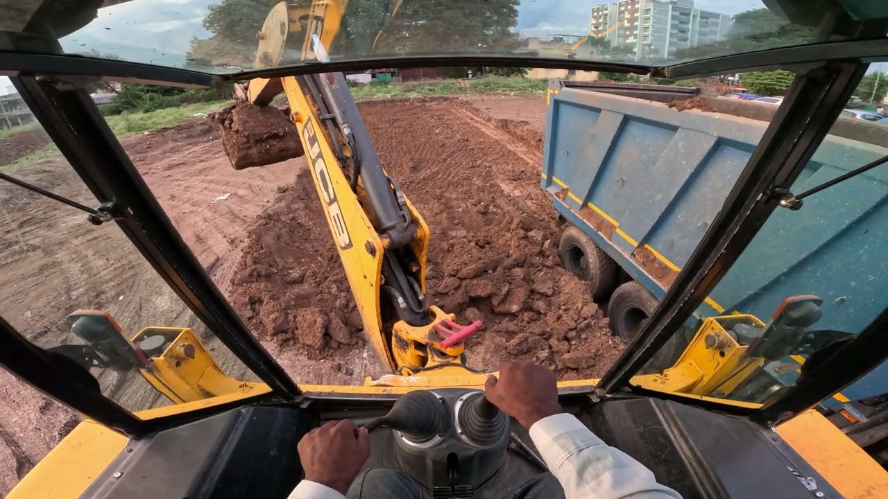 How to Use Both JCB Levers Together, Slowly and Smoothly | JCB Dual Lever Control Guide