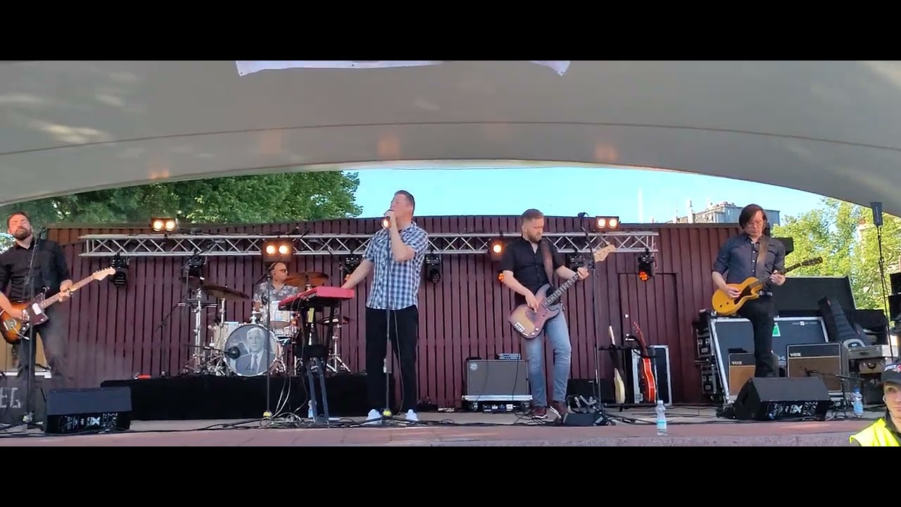 Egotrippi - Mestaripiirros