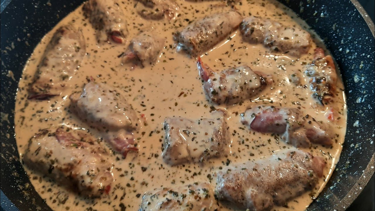 Involtini - zweierlei Füllung - Spargel u. Paprika mit Käsesoße