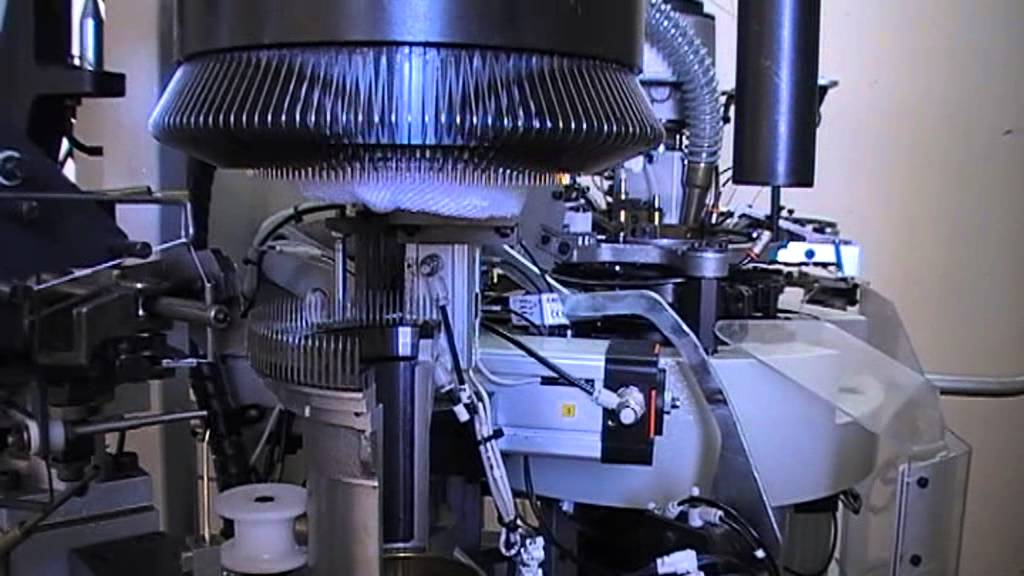 Toe Closing Machine