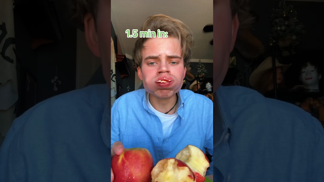 Trying to break the world record for fastest time eating 3 apples🍎👀