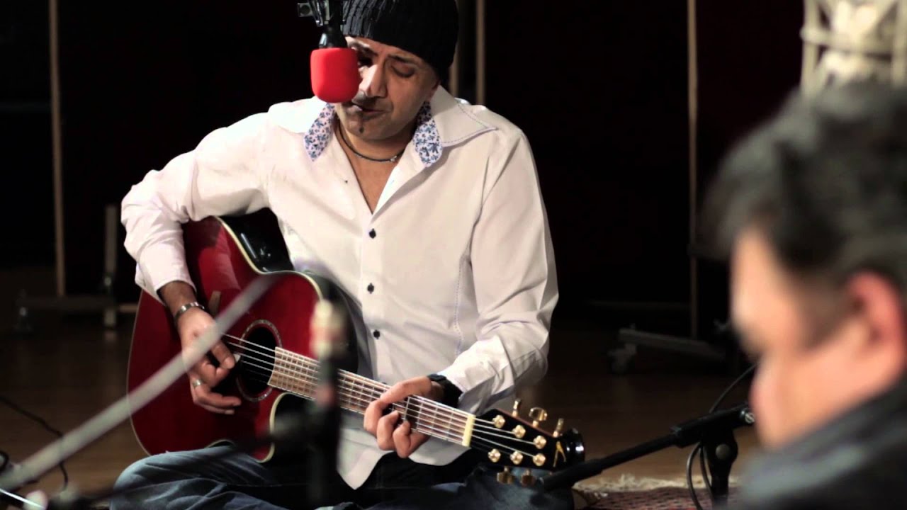 Mahboobulah Mahboob & Ahmad Jawed - Nashenas Song: Shore Eshq