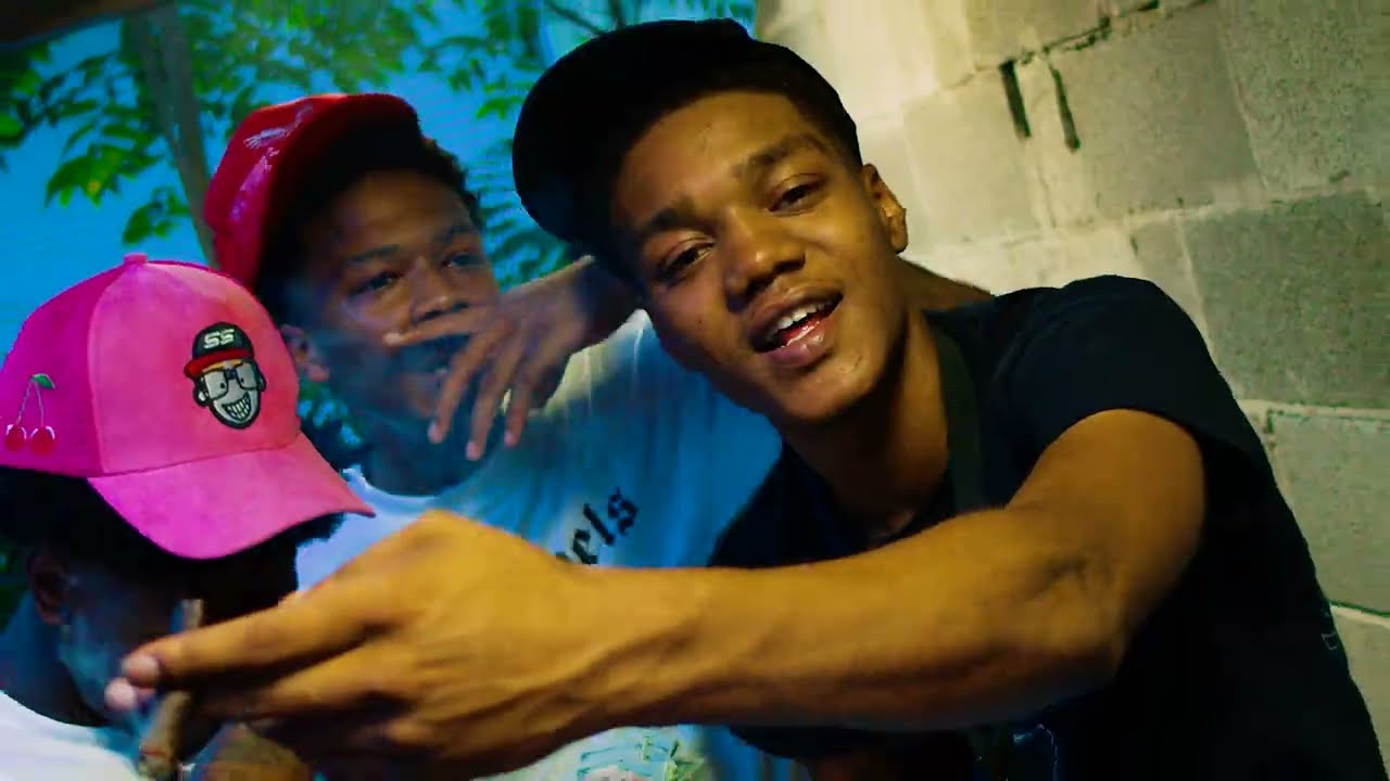 AAdrose - Praise Me (Official Music Video) Shot by @GLOBALFILMS17