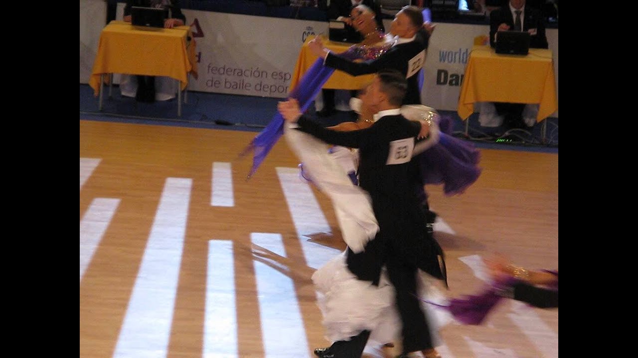 Anton Skuratov - Alena Uehlin, Cambrils 2013, WDSF GrandSlam standard, semifinal - viennese waltz