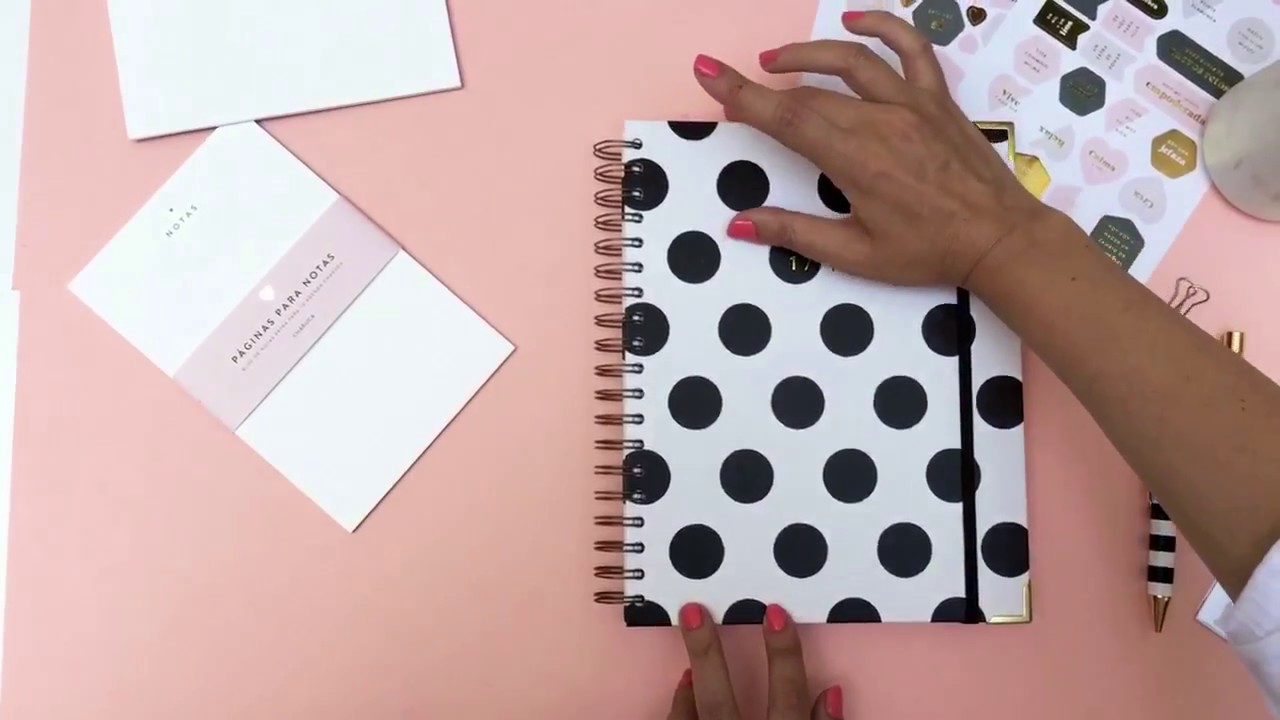 Review completo de la agenda Charuca Grande - Edici&oacute;n acad&eacute;mica.
