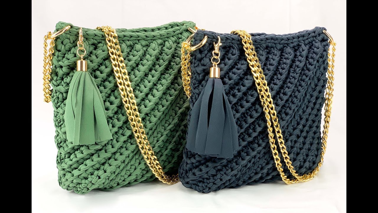 Bolsa envelope em fio de malha Multitecnicas