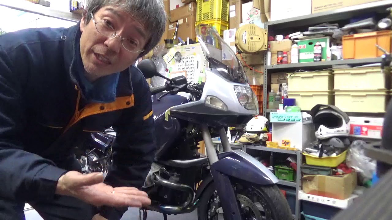 バイク屋の日常。BMW R1150RSの同調を観てみました。その後は余計な話。