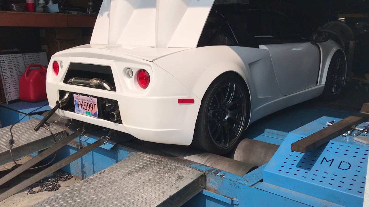 Dyno pull. 220 Rwhp  818s