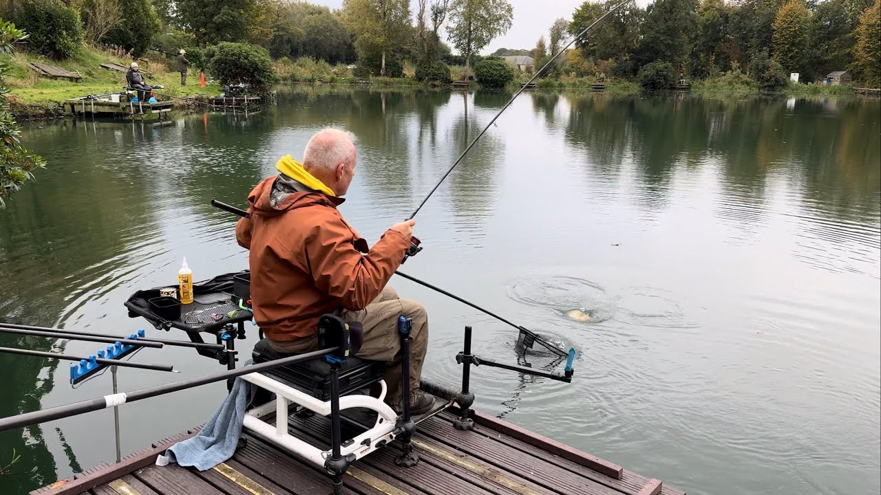Поймал ОГРОМНЫХ карпов на водоеме Bradshaw Hall Fishery в СПОКОЙНЫЙ день!