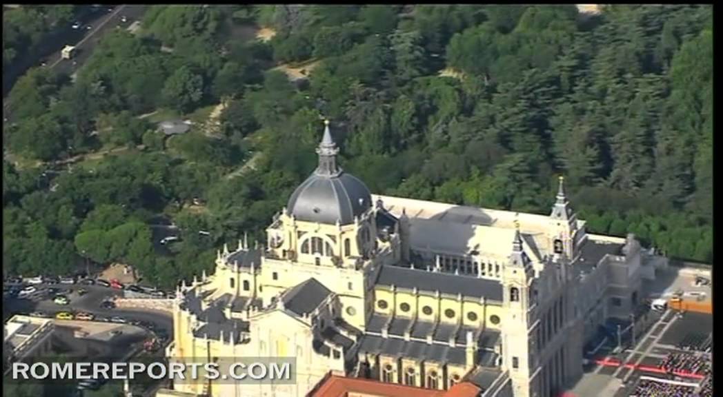 JMJ Madrid 2011: Benedicto XVI llega a la catedral de la Almudena para la misa con los seminaristas