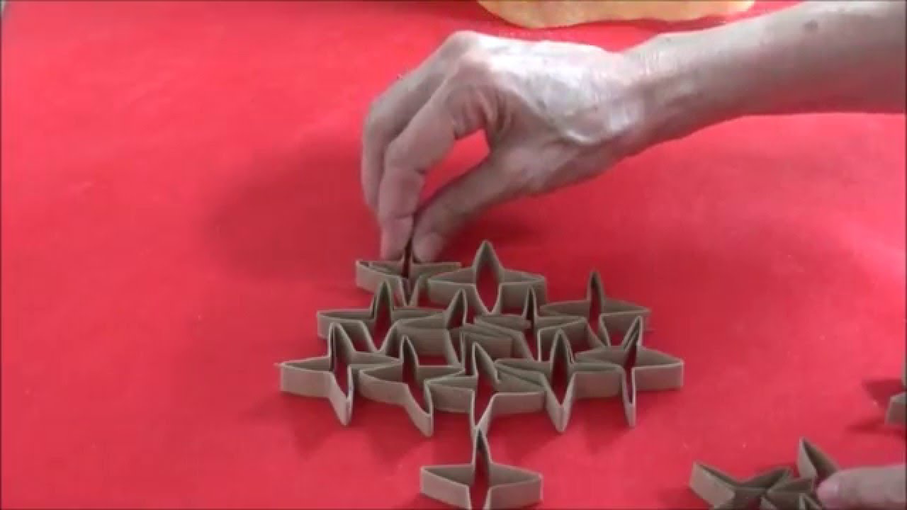 ESTRELINHAS DE ROLINHO DE PAPEL HIGIÊNICO